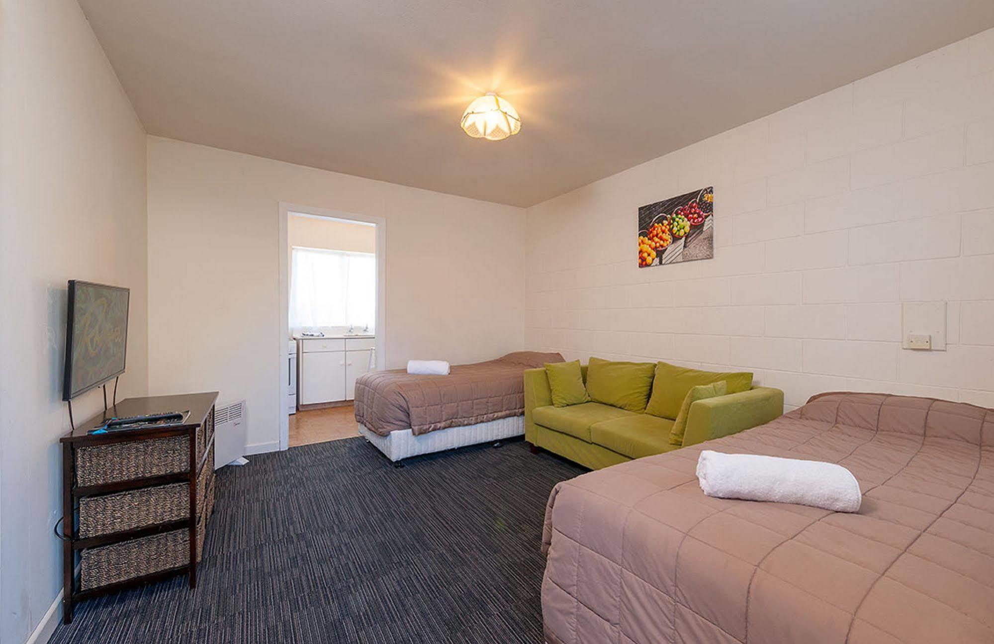 City Worcester Motel Крайстчерч Екстер'єр фото